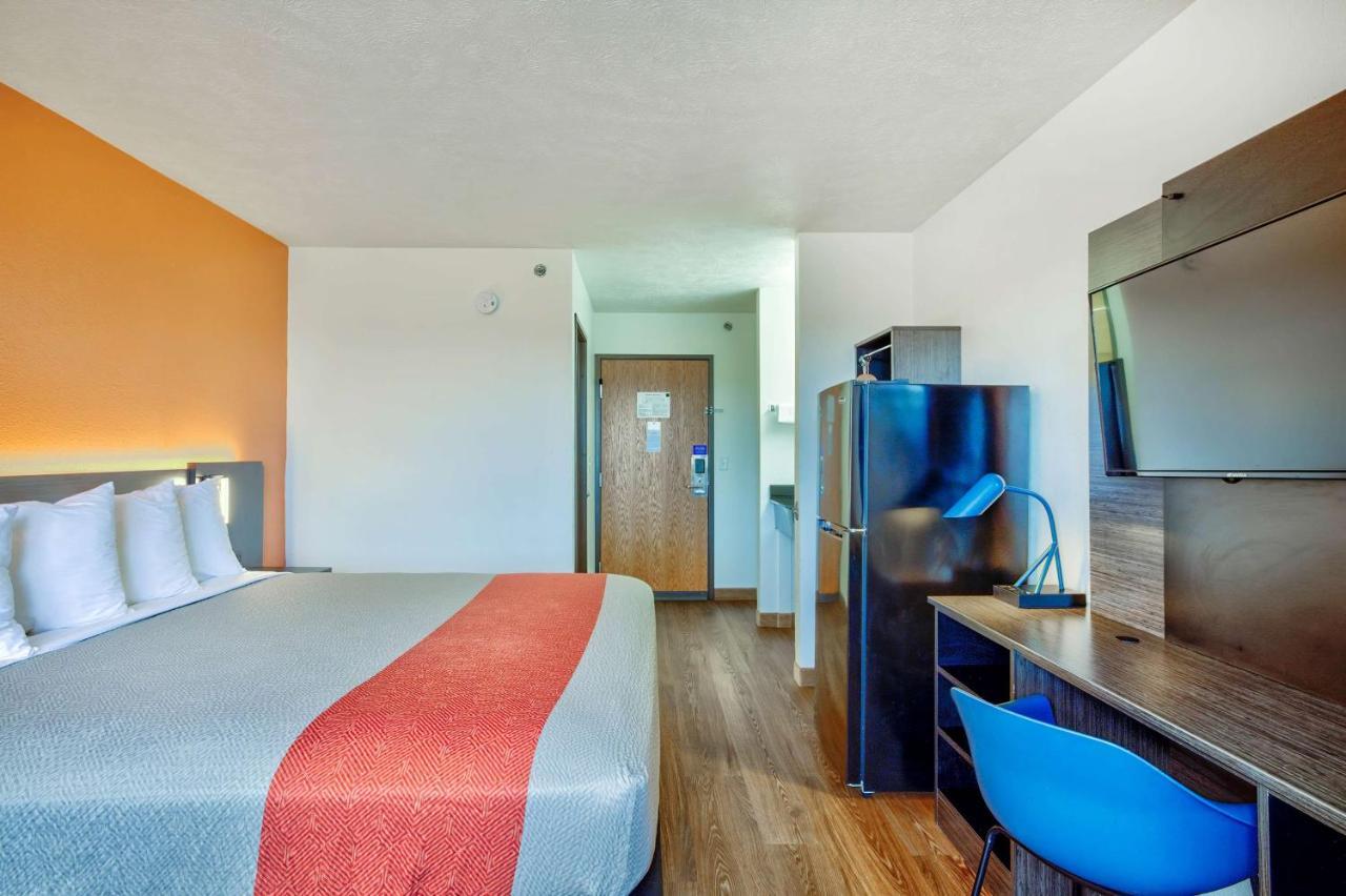Motel 6-Percival, Ia Council Bluffs Bagian luar foto