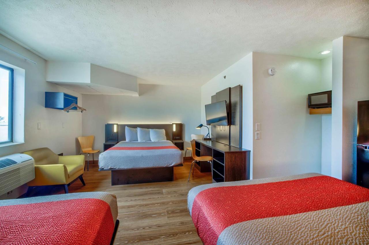 Motel 6-Percival, Ia Council Bluffs Bagian luar foto