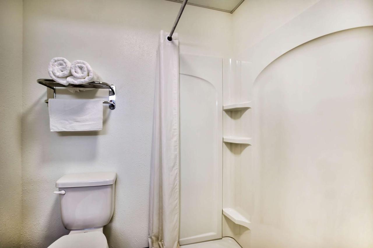 Motel 6-Percival, Ia Council Bluffs Bagian luar foto