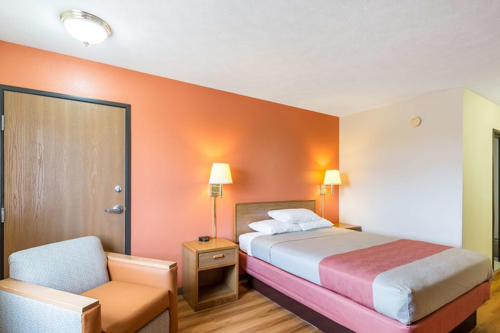 Motel 6-Percival, Ia Council Bluffs Bagian luar foto